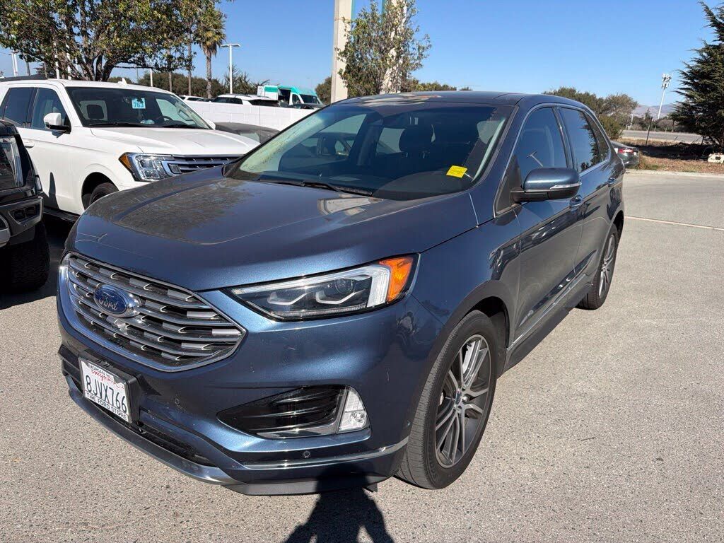 2019 FORD Edge