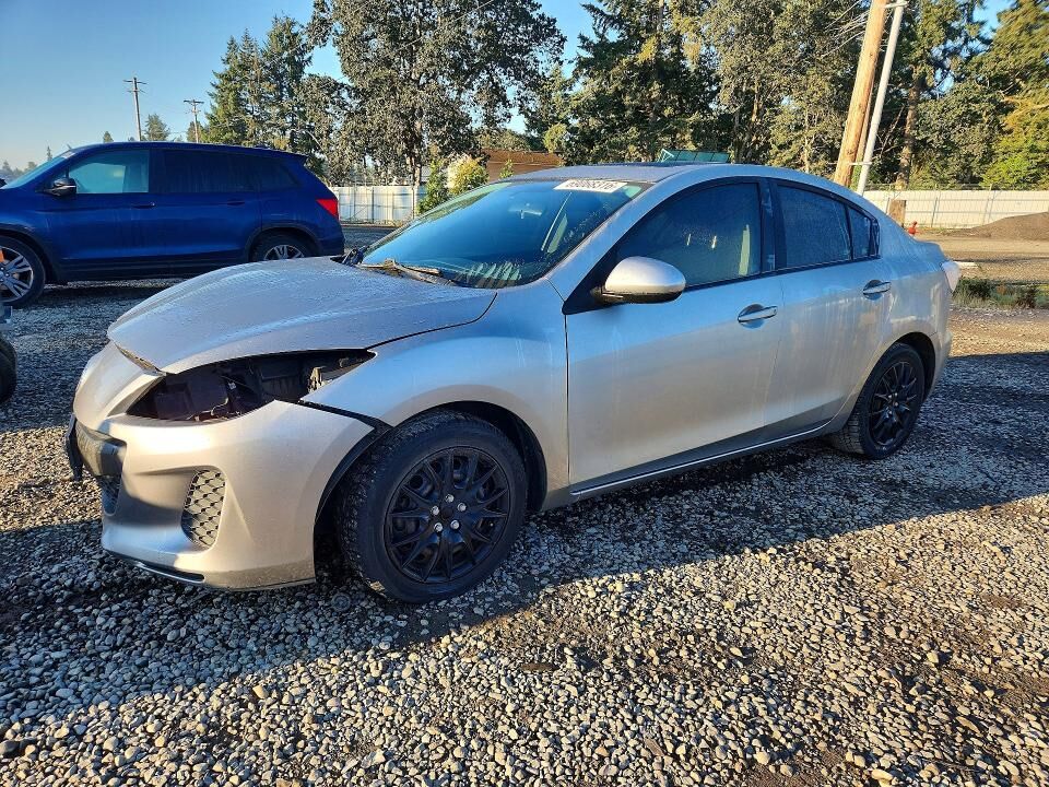 2012 MAZDA Mazda3