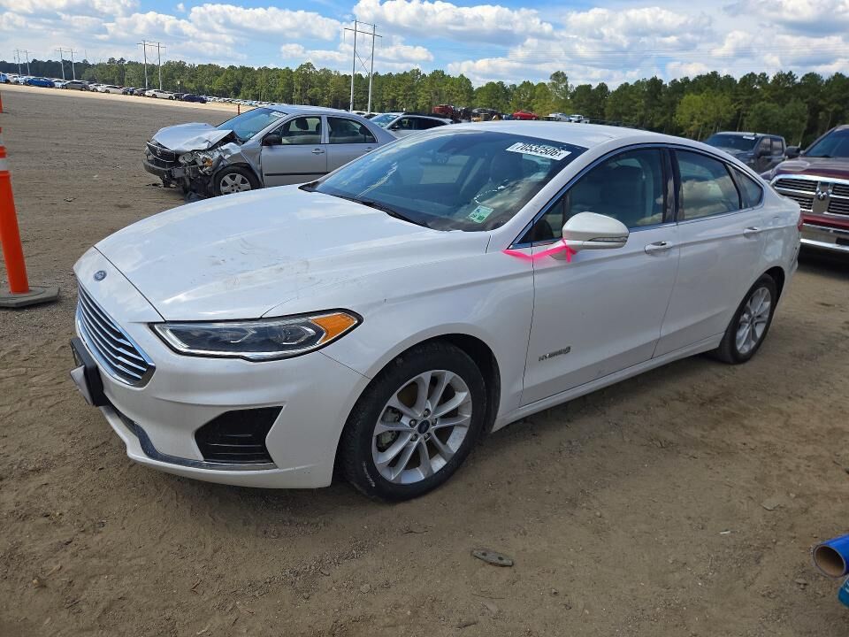 2019 FORD Fusion