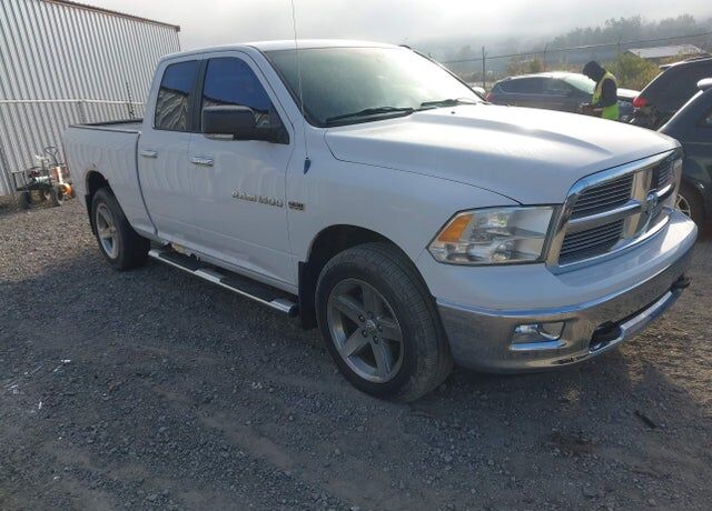 2012 DODGE Ram