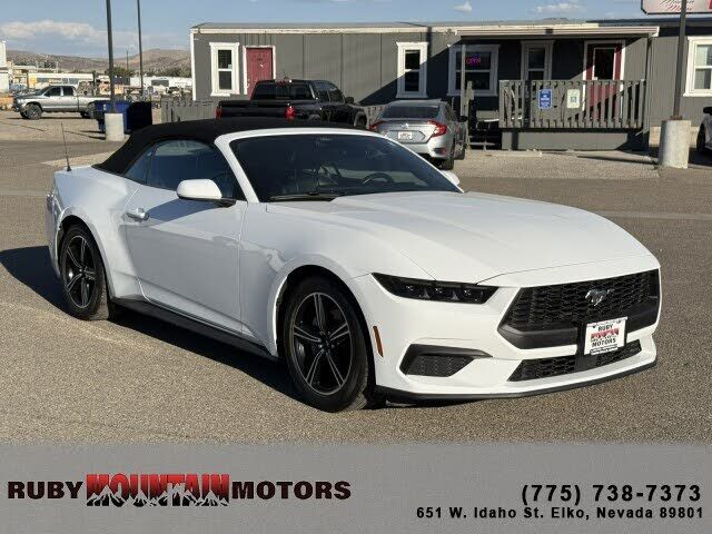 2025 FORD Mustang