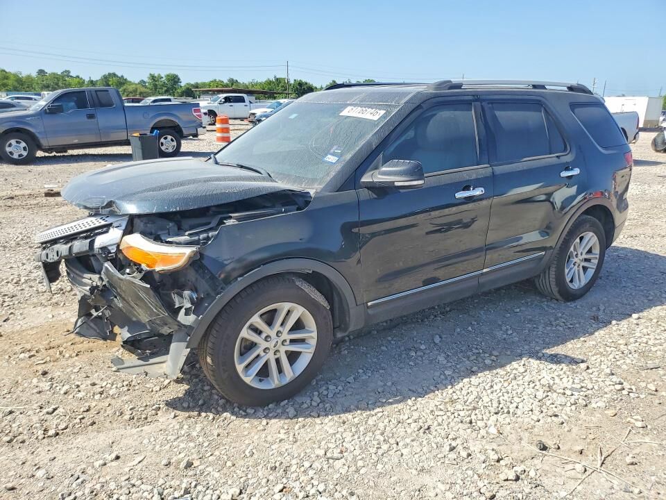2014 FORD Explorer