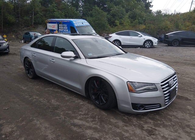 2011 AUDI A8