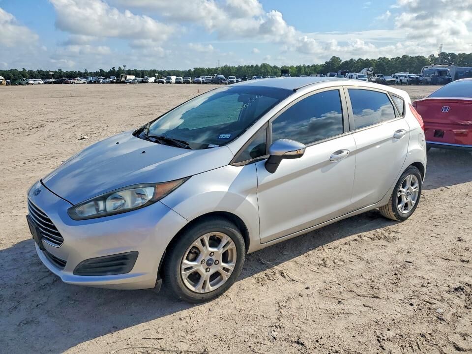 2015 FORD Fiesta
