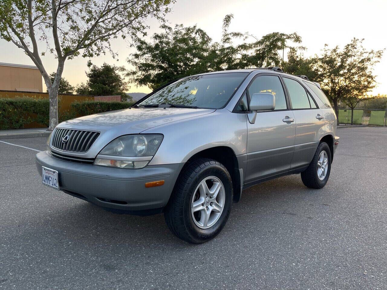 2000 LEXUS RX