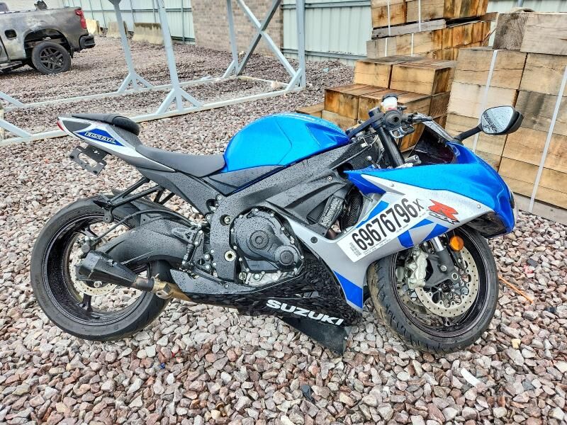 2023 SUZUKI GSX-R600