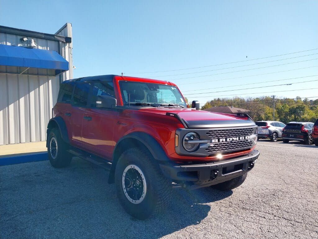 2024 FORD Bronco