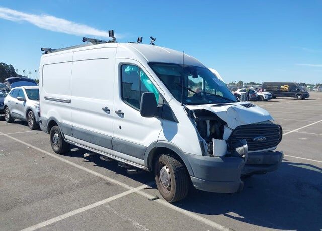 2018 FORD Transit