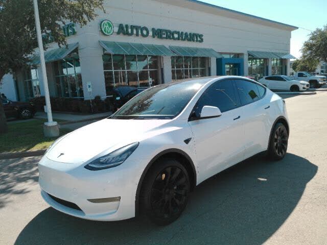2021 TESLA Model Y