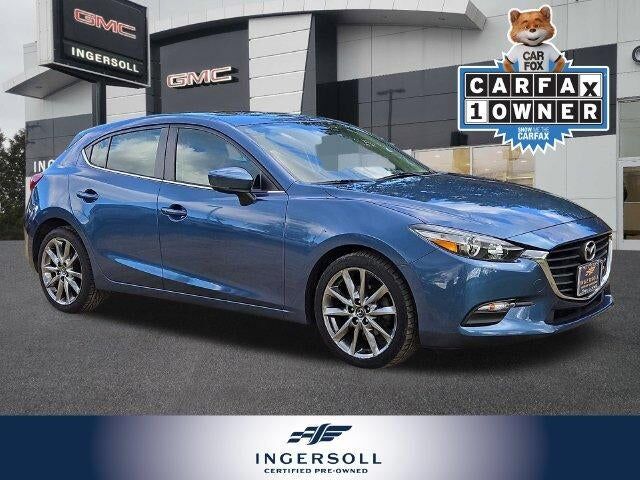 2018 MAZDA Mazda3
