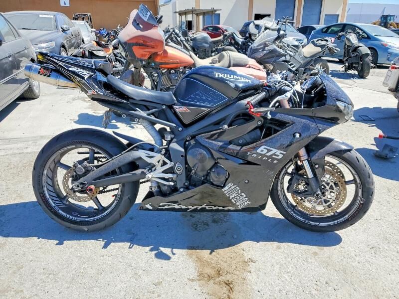 2009 TRIUMPH Daytona