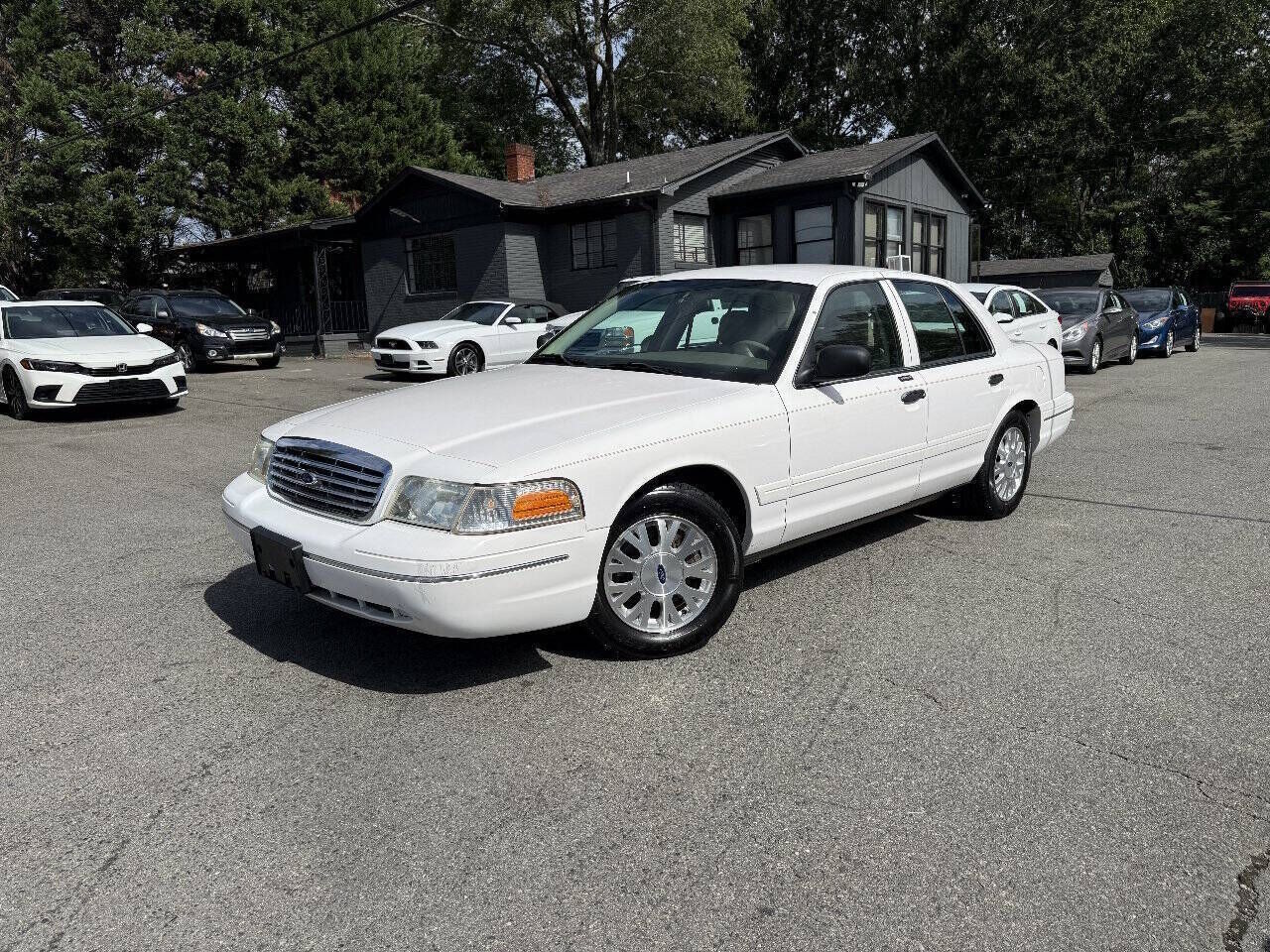 2005 FORD Crown Victoria