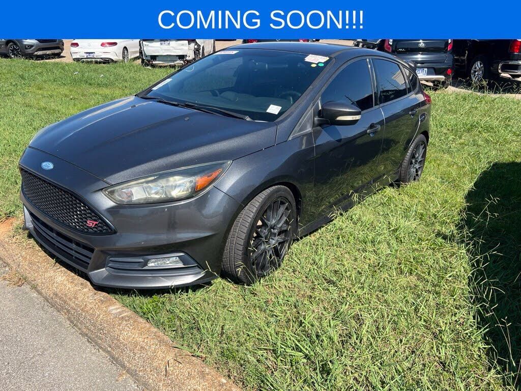 2016 FORD Focus