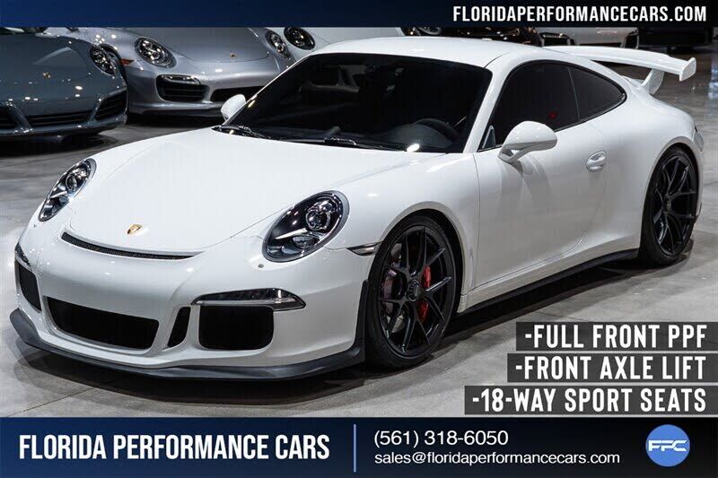 2014 PORSCHE 911
