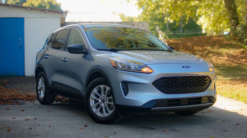 2022 FORD Escape