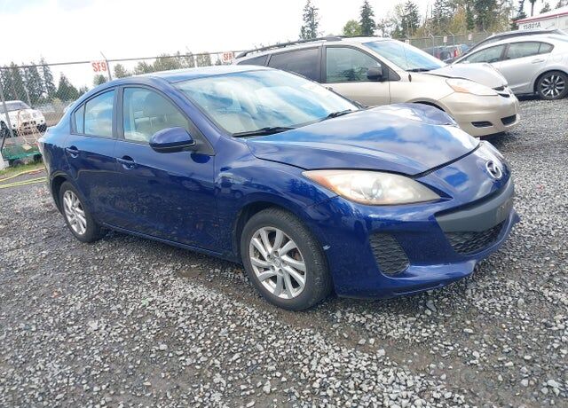2012 MAZDA Mazda3