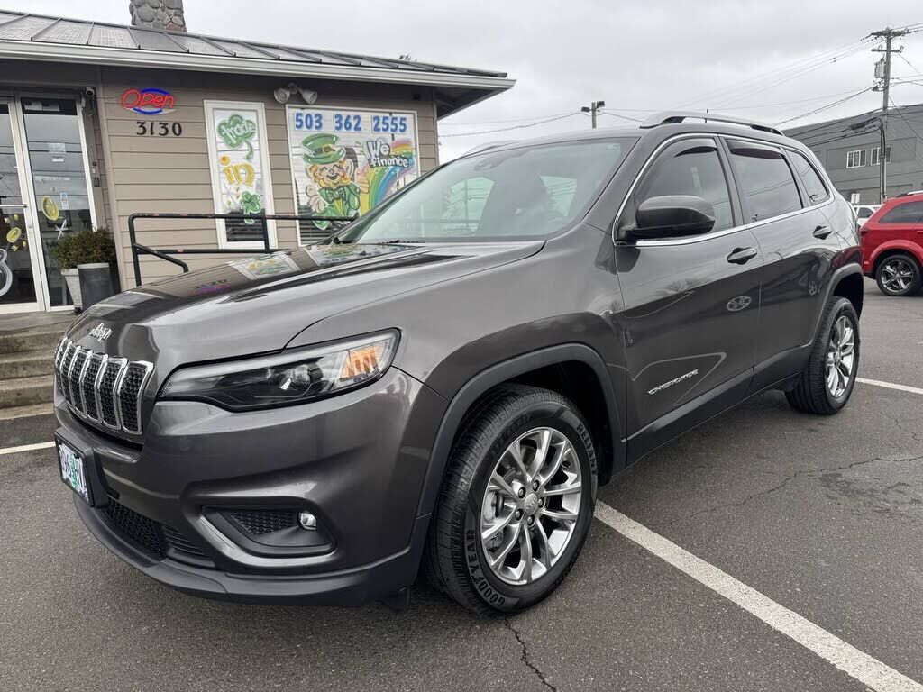 2020 JEEP Cherokee