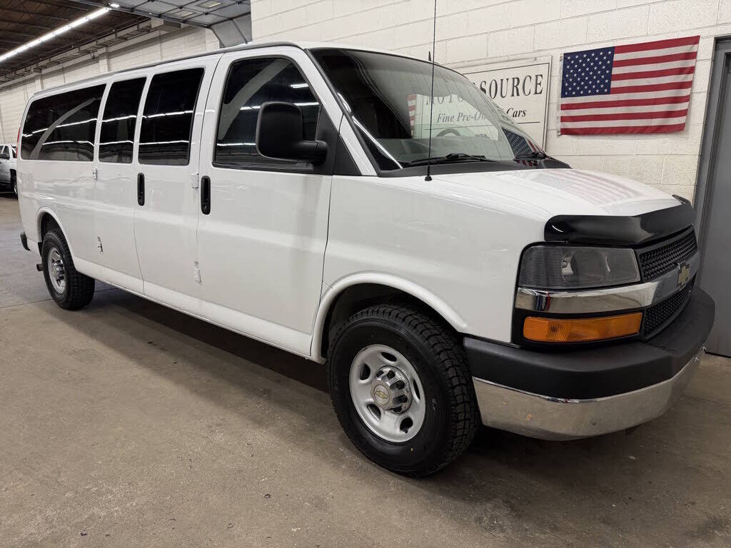 2015 CHEVROLET Express