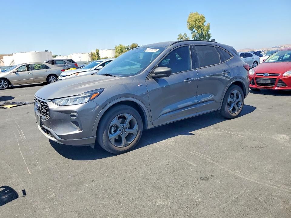 2023 FORD Escape