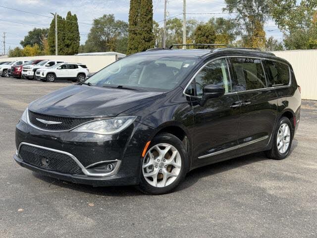 2018 CHRYSLER Pacifica