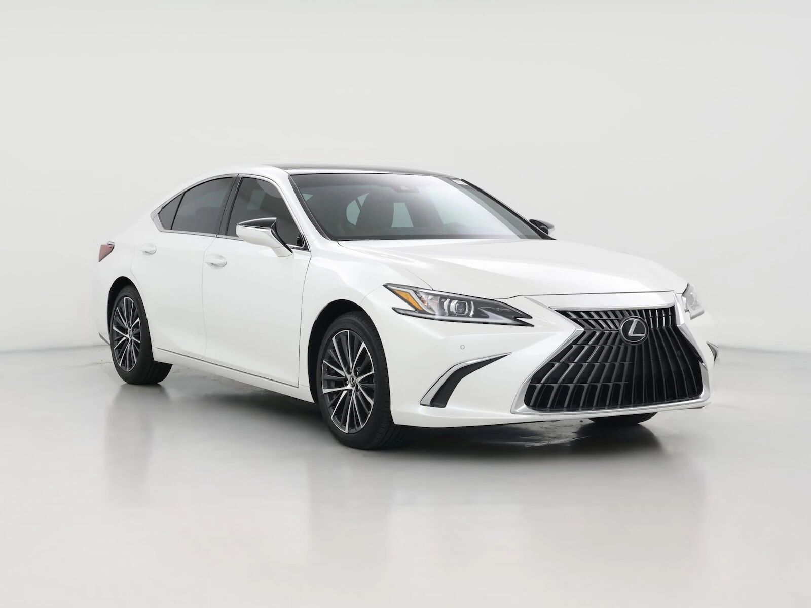 2025 LEXUS ES