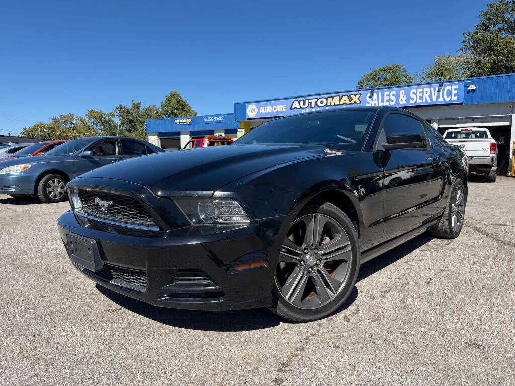 2013 FORD Mustang