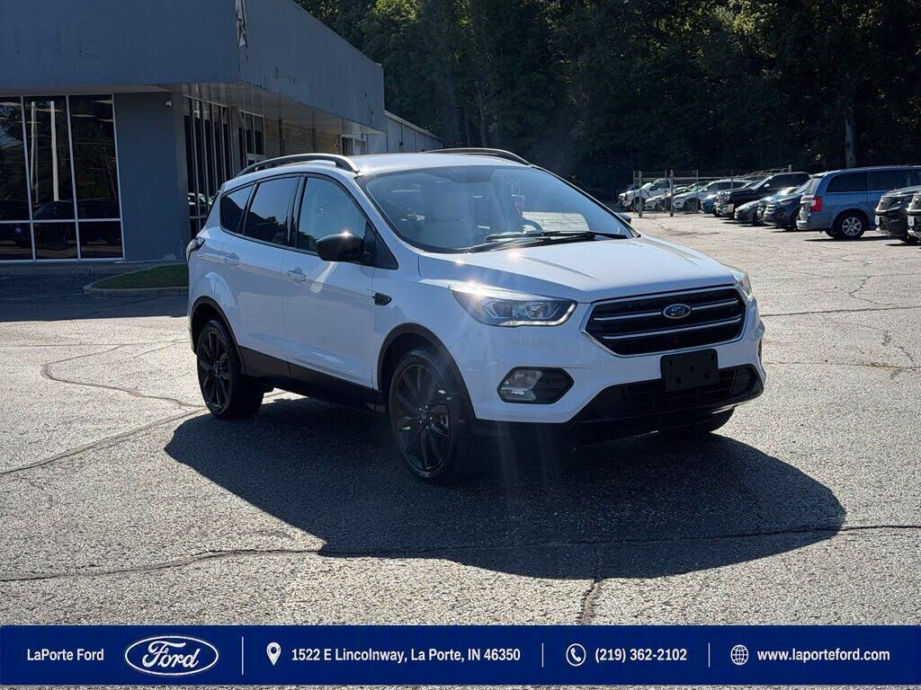 2018 FORD Escape