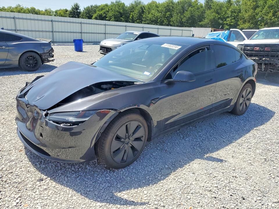 2024 TESLA Model 3