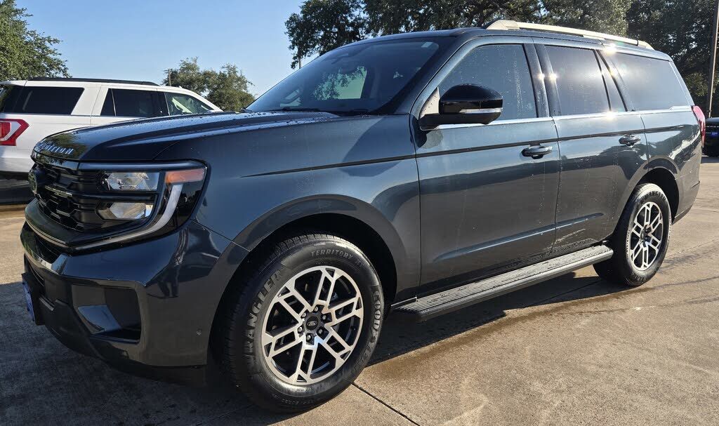 2025 FORD Expedition