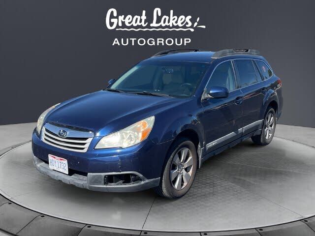 2011 SUBARU Outback
