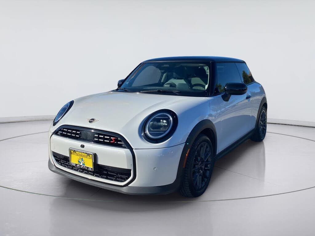 2025 MINI Hardtop