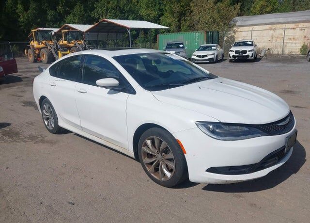 2015 CHRYSLER 200