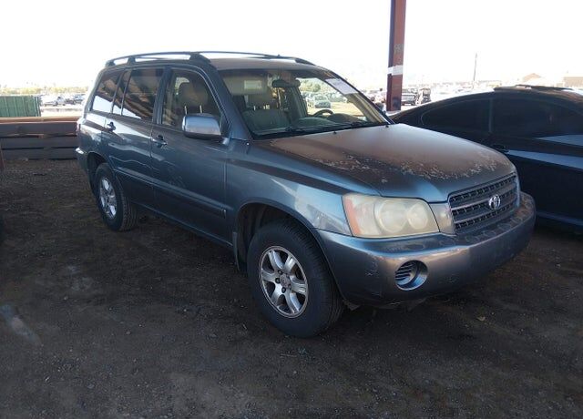 2002 TOYOTA Highlander