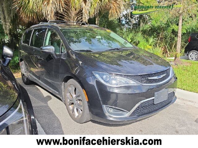 2019 CHRYSLER Pacifica