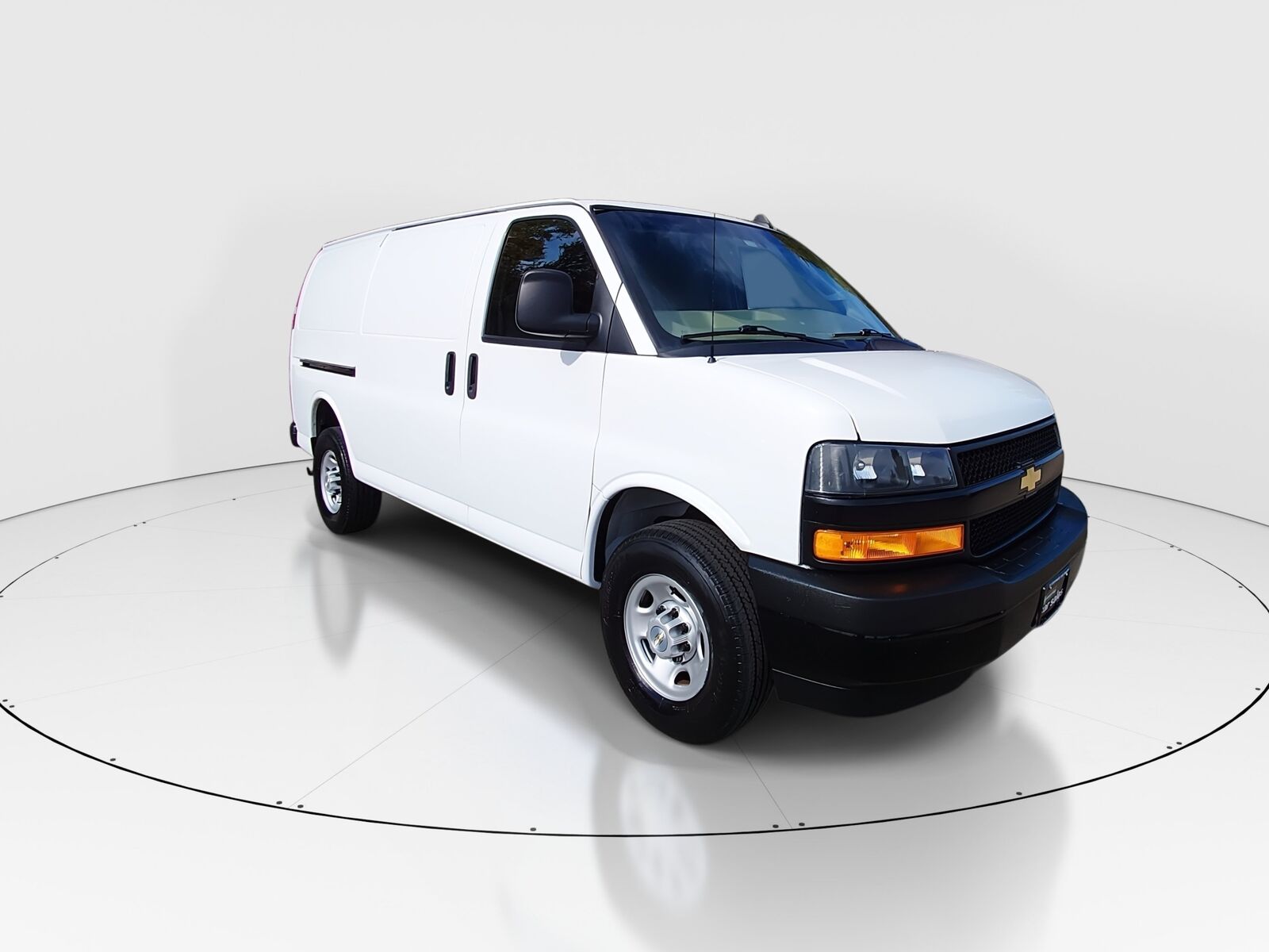 2023 CHEVROLET Express