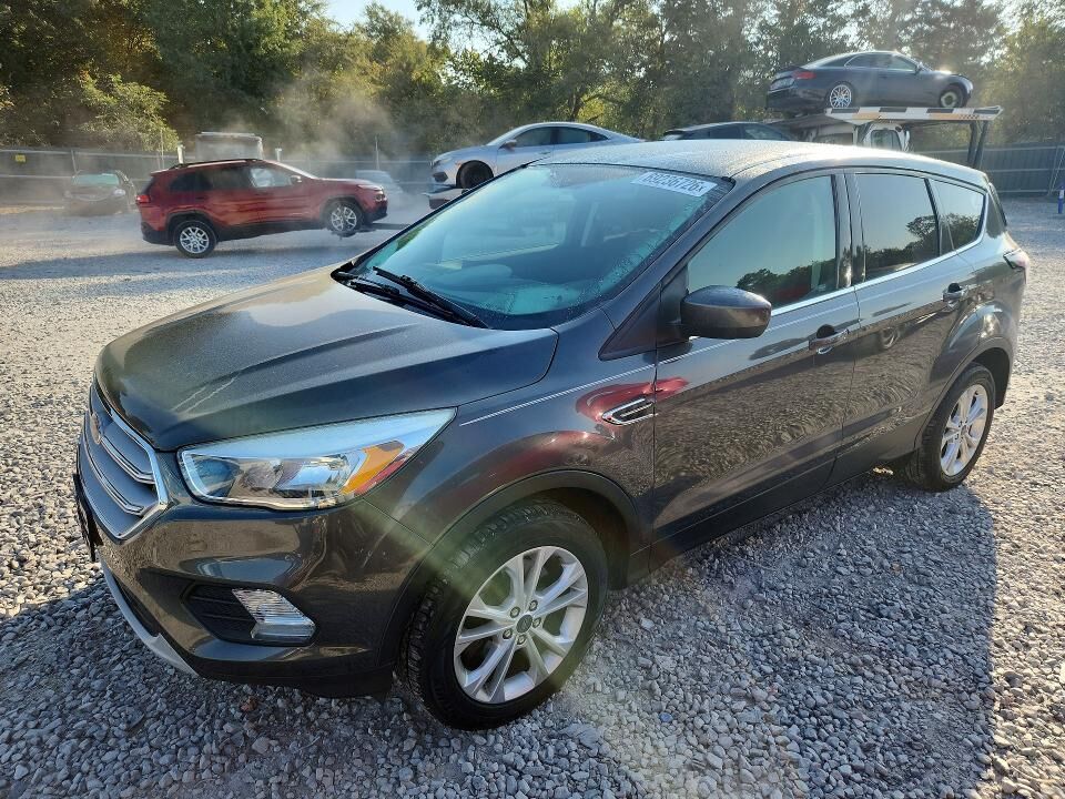 2017 FORD Escape