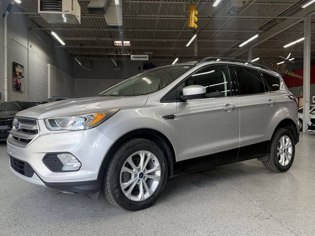 2017 FORD Escape