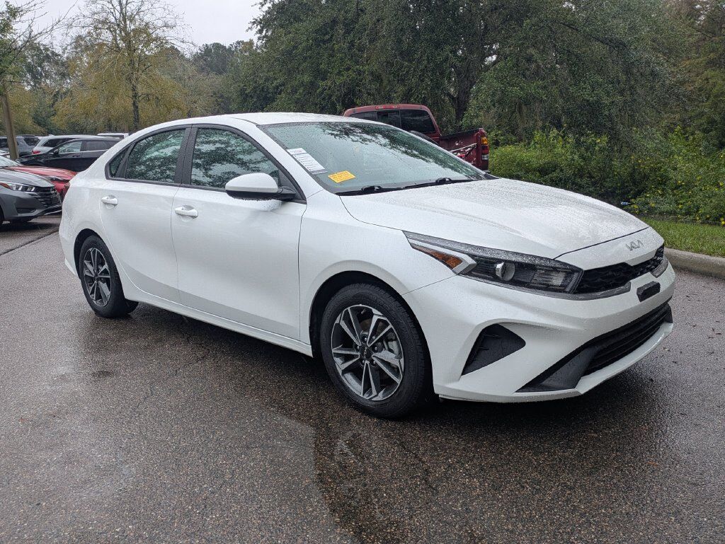 2024 KIA Forte
