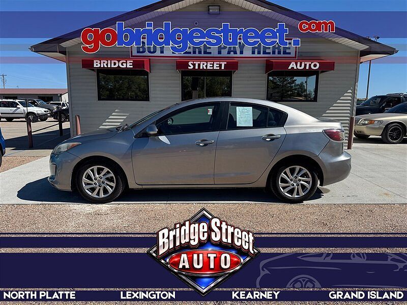 2012 MAZDA Mazda3