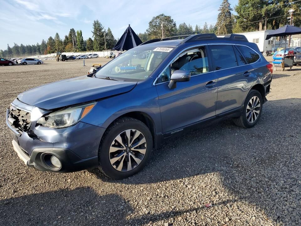 2015 SUBARU Outback