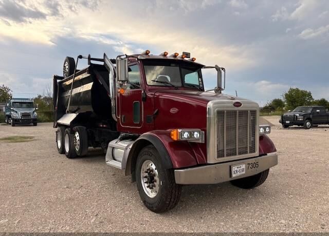 2007 PETERBILT 357