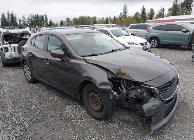 2015 MAZDA Mazda3