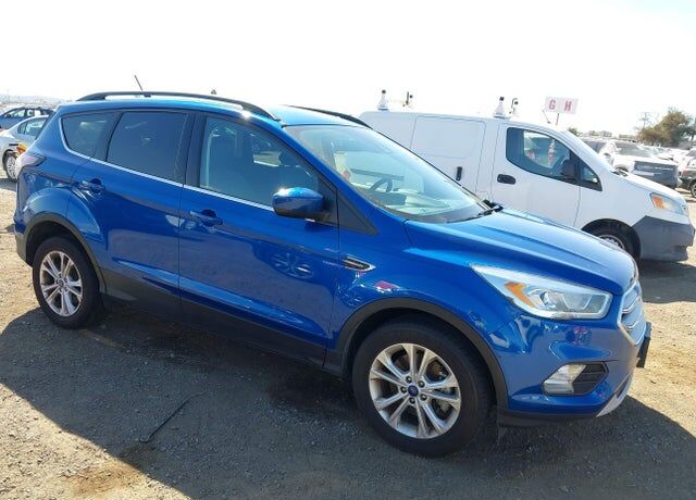 2018 FORD Escape