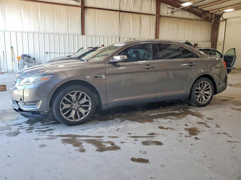 2013 FORD Taurus