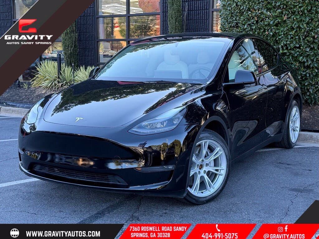 2023 TESLA Model Y