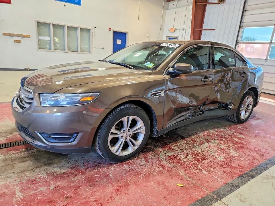 2015 FORD Taurus