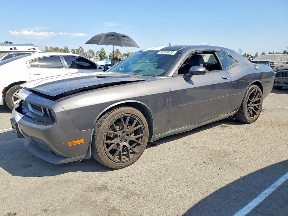 2013 DODGE Challenger