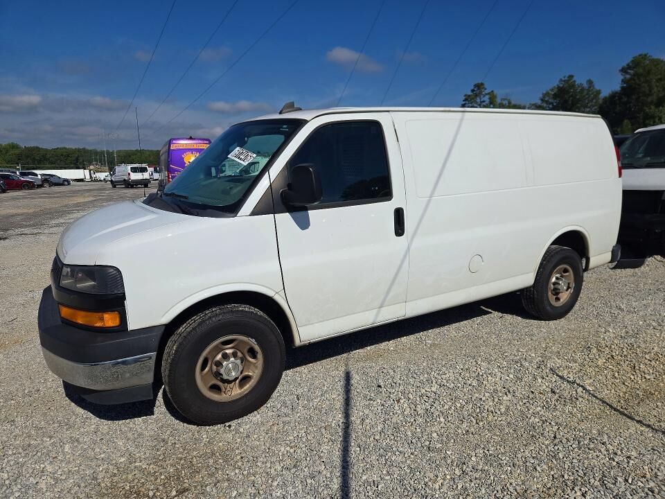 2020 CHEVROLET Express