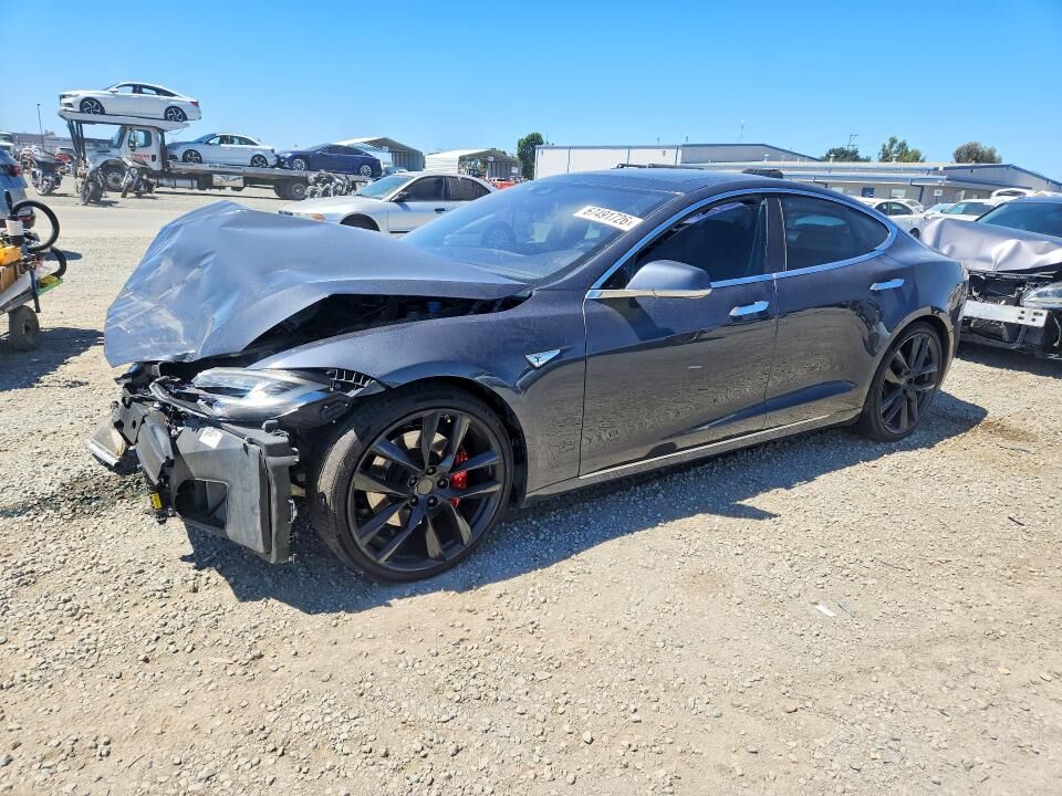 2016 TESLA Model S
