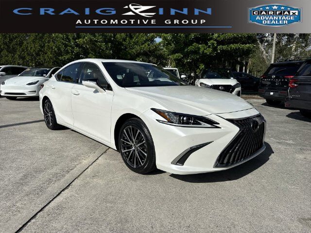 2024 LEXUS ES